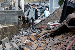 В Японии произошло более 230 повторных землетрясений за несколько дней