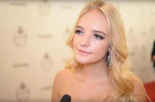 Донька Пєскова дала пораду російським чиновникам: "Треба прагнути, щоб люди хотіли жити в своїй країні".