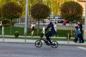 Кличко задекларировал семь велосипедов и мотоцикл