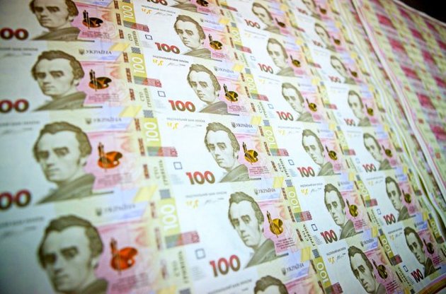 На кожного українця припадає 65 банкнот та 281 монета