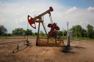 Рада попередньо схвалила передачу 5% ренти з видобутку нафти і газу місцевим бюджетам