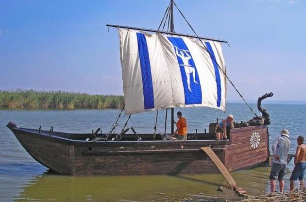 Одеські реконструктори відтворили протофракійський корабель II тисячоліття до н. е.
