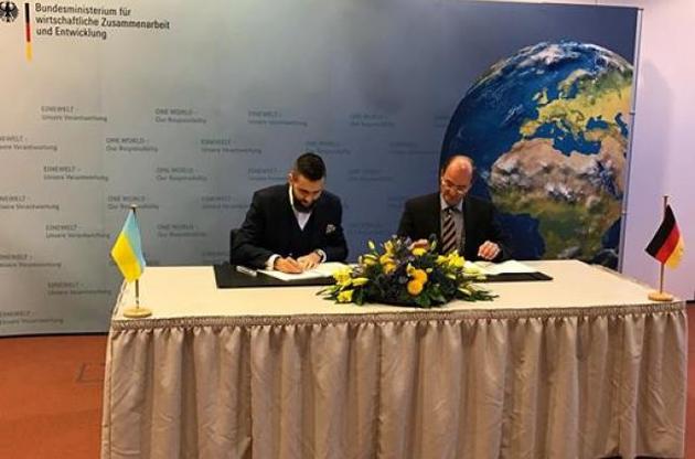 Германия и Украина договорились о выделении финансовой помощи