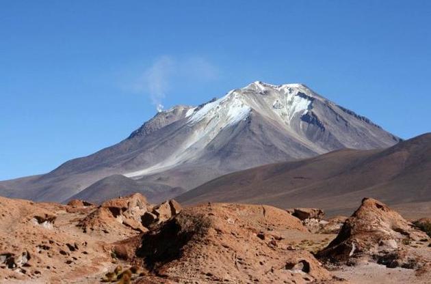 Вчені виявили озеро під вулканом в Андах