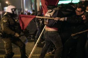 Полиция в Афинах разогнала противников визита Обамы