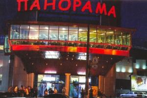 Біля торгового центру в Одесі сталася стрілянина