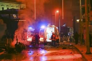 В Стамбуле возле стадиона произошел взрыв