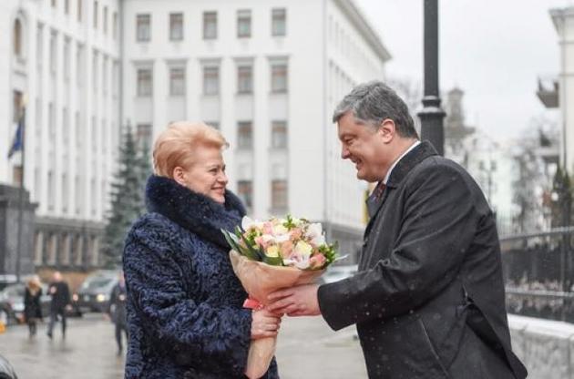 Грибаускайте также шокирована декларациями украинских чиновников
