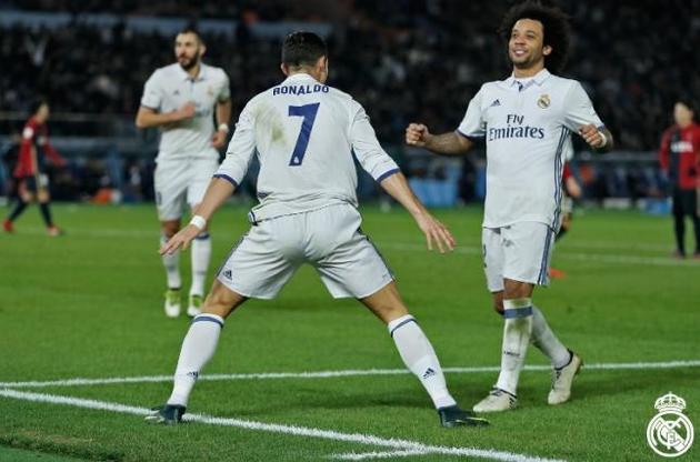 Роналду опередил Месси в гонке бомбардиров