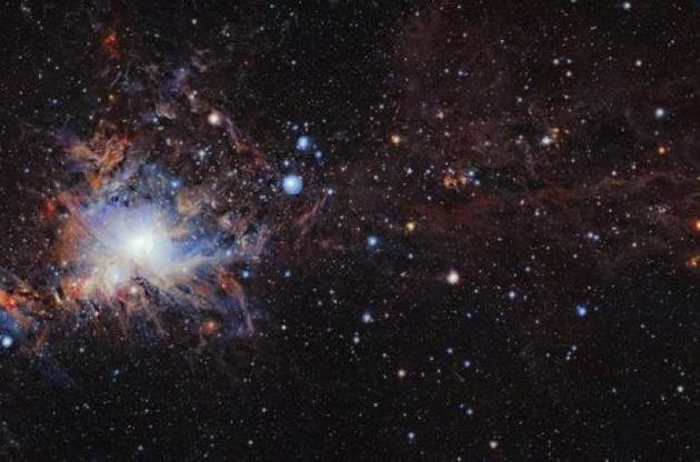 Орион А располагается на расстоянии 1350 световых лет от Земли