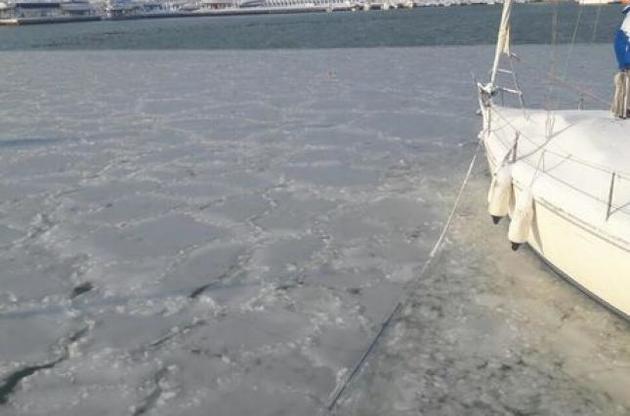 У берегов Болгарии впервые в XXI веке замерзло Черное море