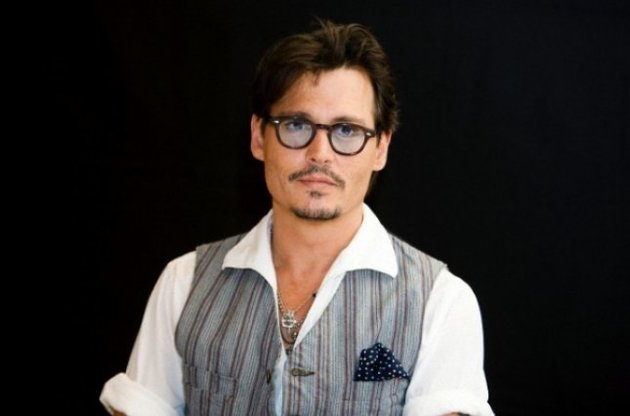 Джони Депп официально расторг брак