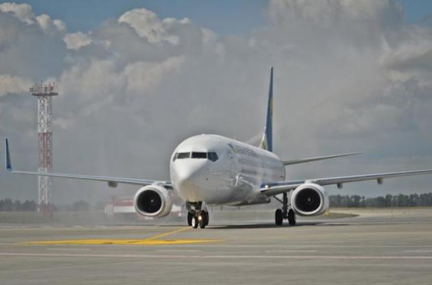 Вантажний літак впав неподалік від Бішкека