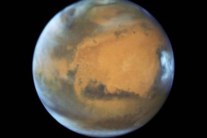 Мікроби можуть вижити в умовах розрідженої атмосфери Марса – вчені