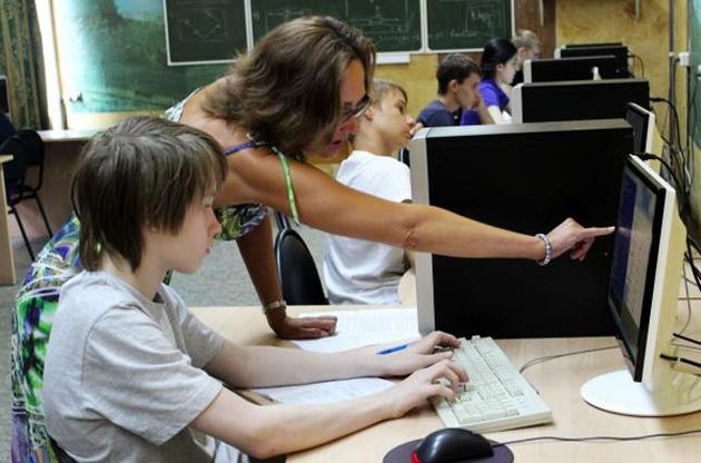 "Без использования современных технологий  учителя будут все больше отдаляться от своих учеников"