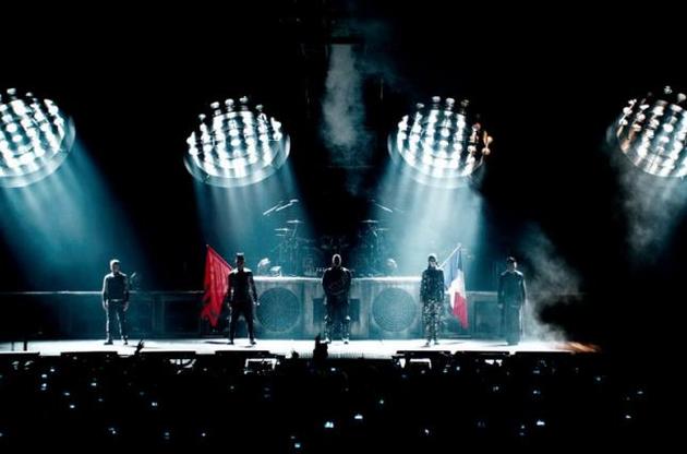 Фильм был снят во время концерта Rammstein в Париже