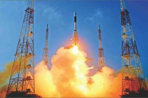 Индия планирует запустить более ста спутников за один раз