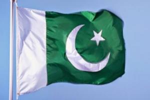 Мощный взрыв в Пакистане унес жизни не менее десяти человек