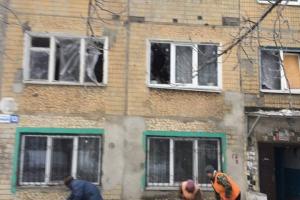 Боевики снова обстреляли Авдеевку, ранены двое гражданских