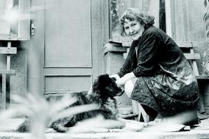 Тетяна Яблонська: життя у роздвоєнні