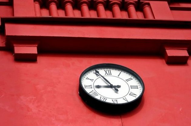 Украинцам подарили несколько миллионов свободных от бюрократии часов