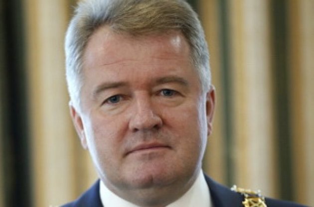 Біля будинку на голову ВРП чекали активісти, які звинувачують його в корупції. Конструктивного діалогу не вийшло