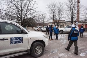 Спостерігачі ОБСЄ потрапили під обстріл в зоні АТО