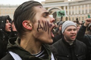 Многие российские СМИ проигнорировали тему массовых протестов