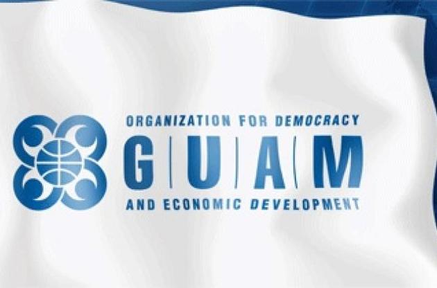 Країни ГУАМ підписали протоколи про створення зони вільної торгівлі