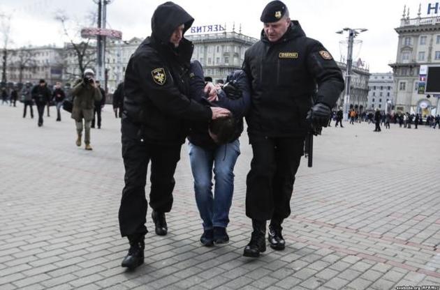Массовые задержания демонстрантов в Минске обернулись для Лукашенко крупным репутационным поражением