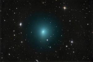 До Землі на рекордну відстань наблизилася незвичайна комета