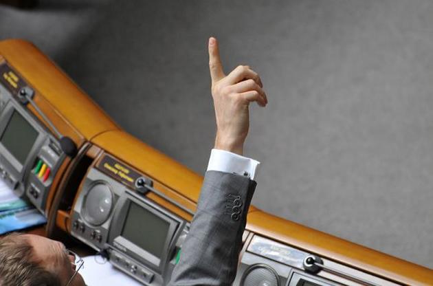 Среди нескольких сотен народных избранников есть более полусотни &quot;прогульщиков&quot;