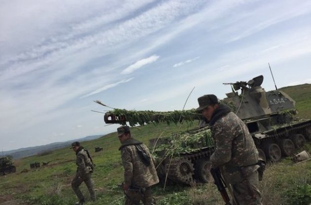 Азербайджан выстрелил ракетой по Нагорному Карабаху – Минобороны Армении