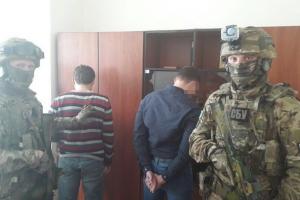На Житомирщині  двох високопосадовців ДФС затримали за хабар