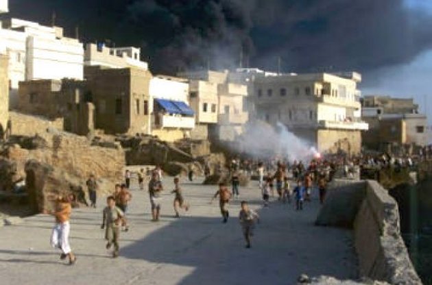 Авиация Асада сбросила вакуумные бомбы на жилые дома в Сирии