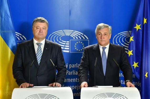 Порошенко призвал президента Европарламента не допускать визитов депутатов в оккупированный Крым
