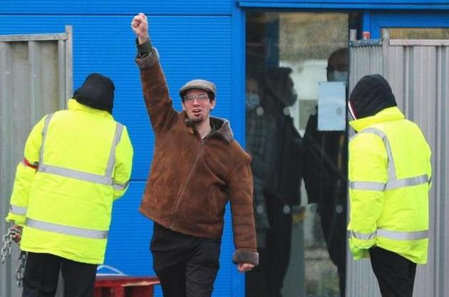 Обмеження будуть діяти для всіх,крім тих, хто в'їжджають з Ірландії