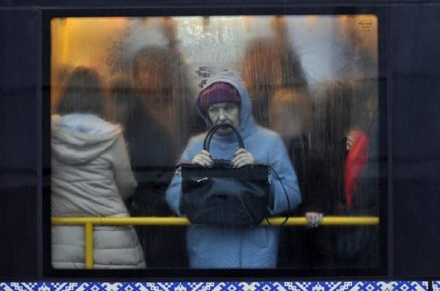 Однак будь-які регулярні пасажирські перевезення все ще залишаються під забороною в Україні