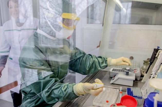 Россия вошла в топ-3 стран по заражению коронавирусом, но Путин ослабляет карантин