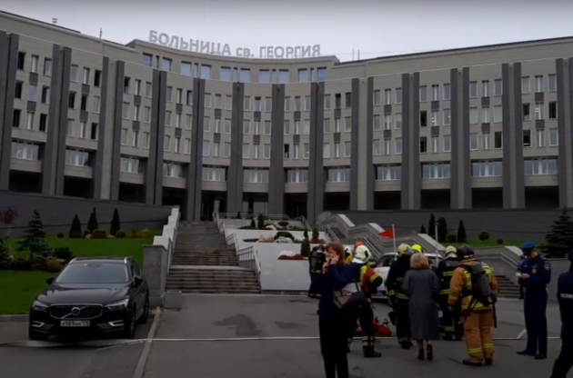 В Петербурге во время пожара погибли пять больных COVID-19 – пациенты были подключены к ИВЛ
