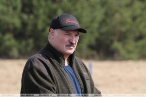 Лукашенко идет в президенты в шестой раз