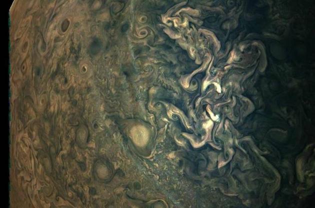 NASA опубликовало новый снимок Юпитера