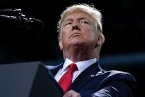 "Дело Помпео": в США начали расследование против Трампа из-за увольнения Генинспектора