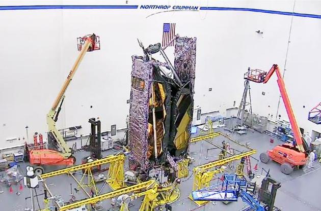 NASA склало телескоп "Джеймс Вебб" у польотну конфігурацію