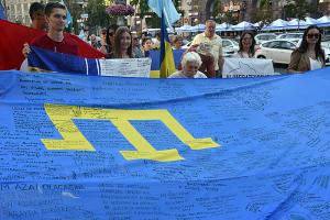 Зеленский инициировал создание рабочей группы по решению проблем крымских татар