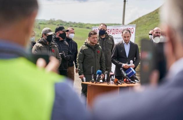 В ближайшие дни будет известно, на какие дороги потратят деньги 