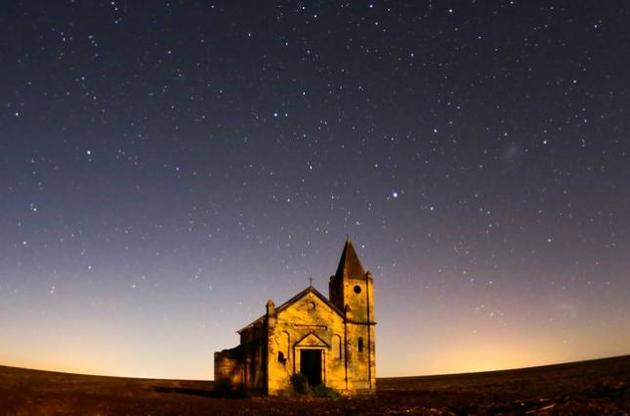 Жители Земли смогут наблюдать сближение Меркурия и Венеры