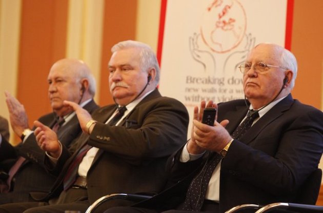 МЗС України відповів на слова Леха Валенси