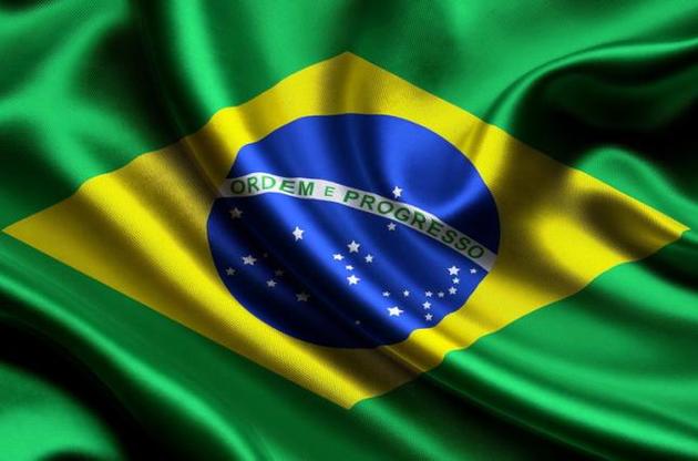 В Бразилии за сутки более 1000 смертей от коронавируса