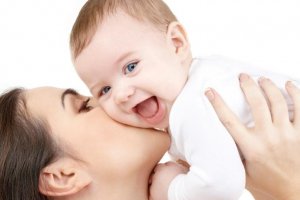 Мама vs mother,   або Про відцентрову силу антимагнітського закону